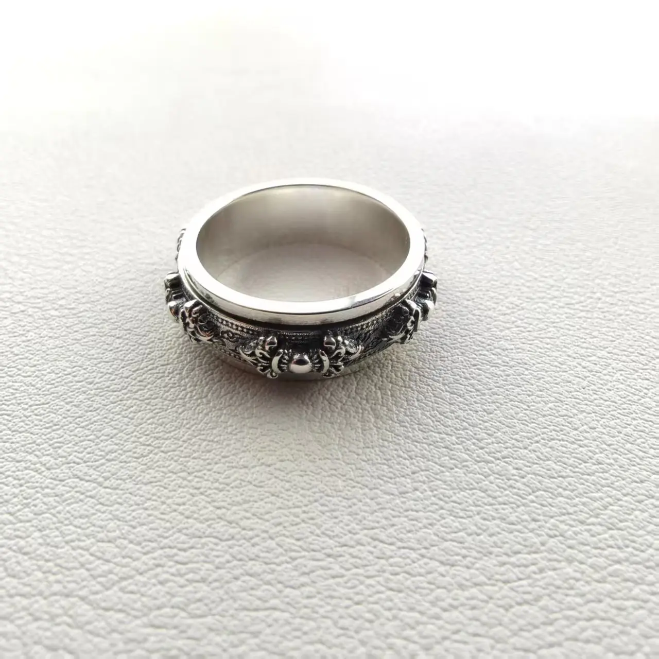 Silver Band Ring
